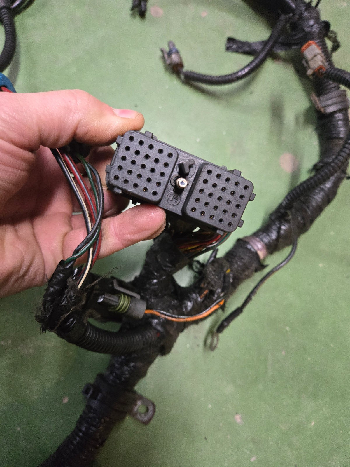 3947682 2001-2002 Dodge Ram Cummins Diesel ENGINE WIRING HARNESS