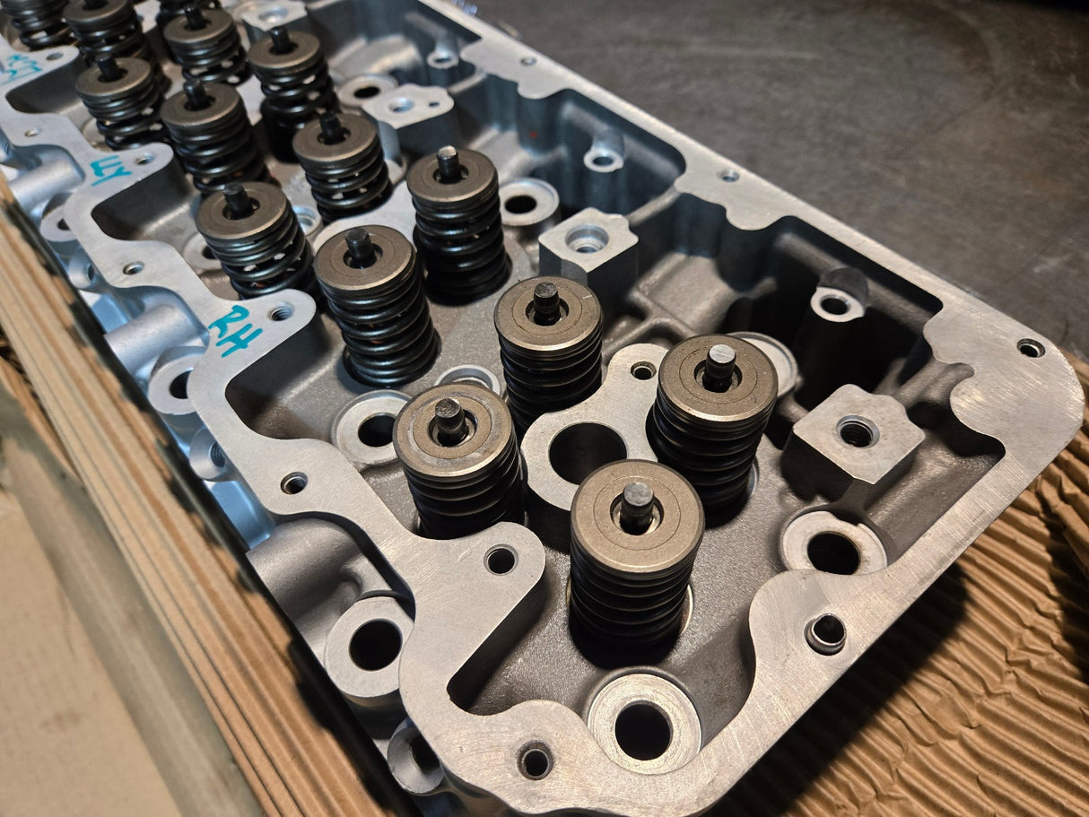 REMAN RH PASSENGER CYLINDER HEAD 6.6 DURAMAX DIESEL LLY VIN 2 97779579 ref27