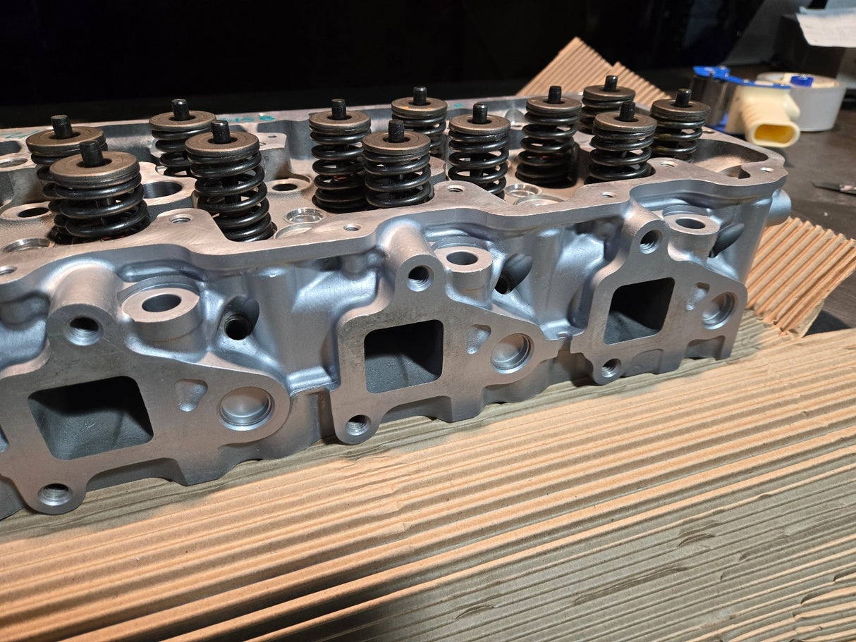 REMAN 2006-2010 Chevy GMC 6.6 LBZ LMM DURAMAX CYLINDER HEAD RH PASSENGER REF815B