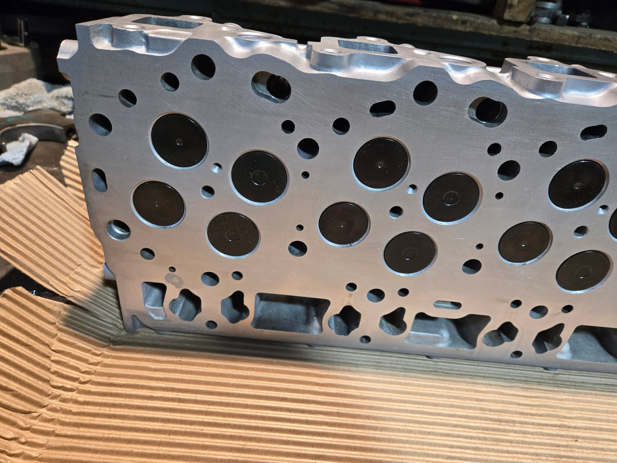 REMAN 2006-2010 Chevy GMC 6.6 LBZ LMM DURAMAX CYLINDER HEAD RH PASSENGER REF815B