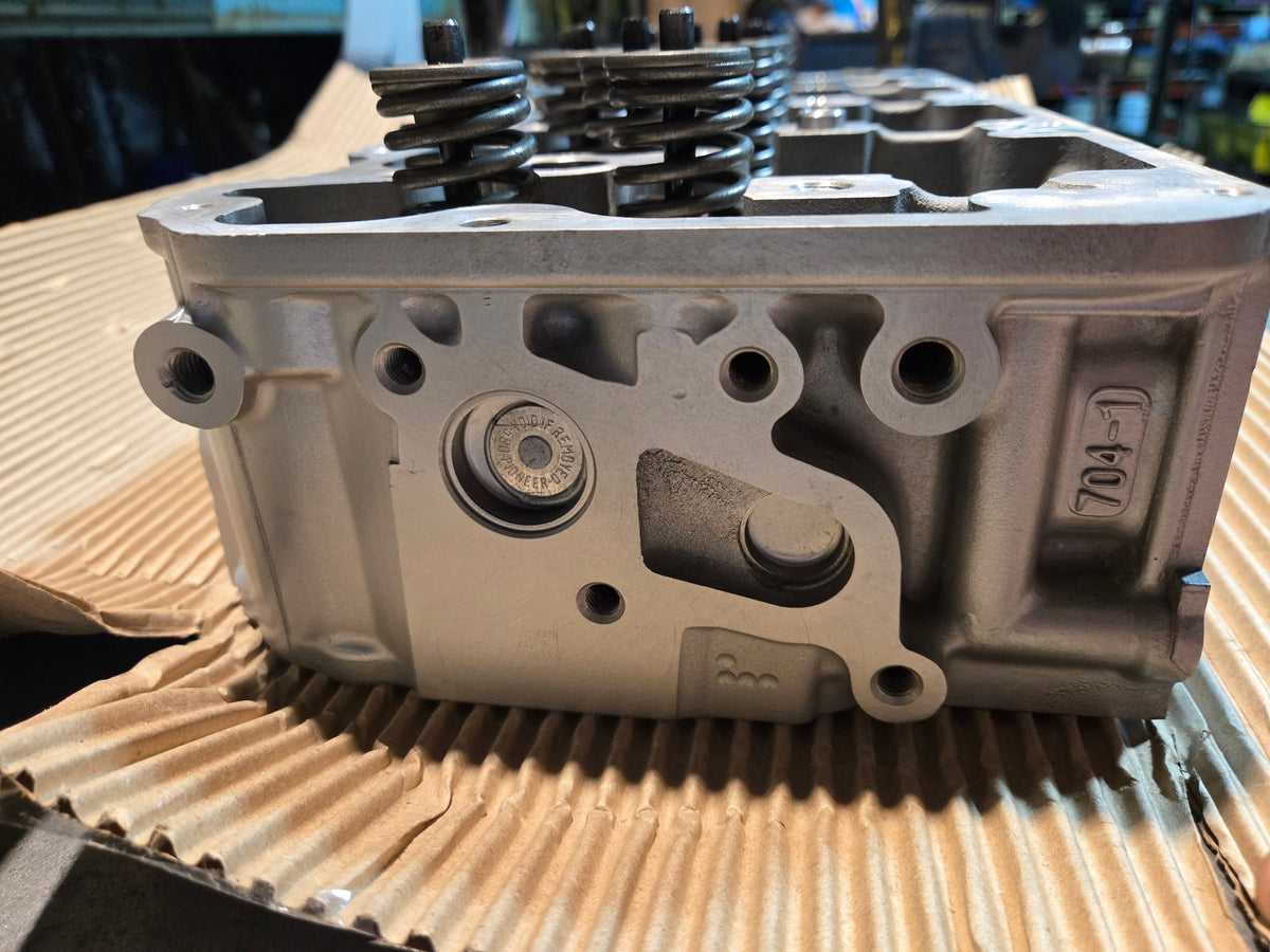 REMAN 2006-2010 Chevy GMC 6.6 LBZ LMM DURAMAX CYLINDER HEAD LH DRIVERS SID