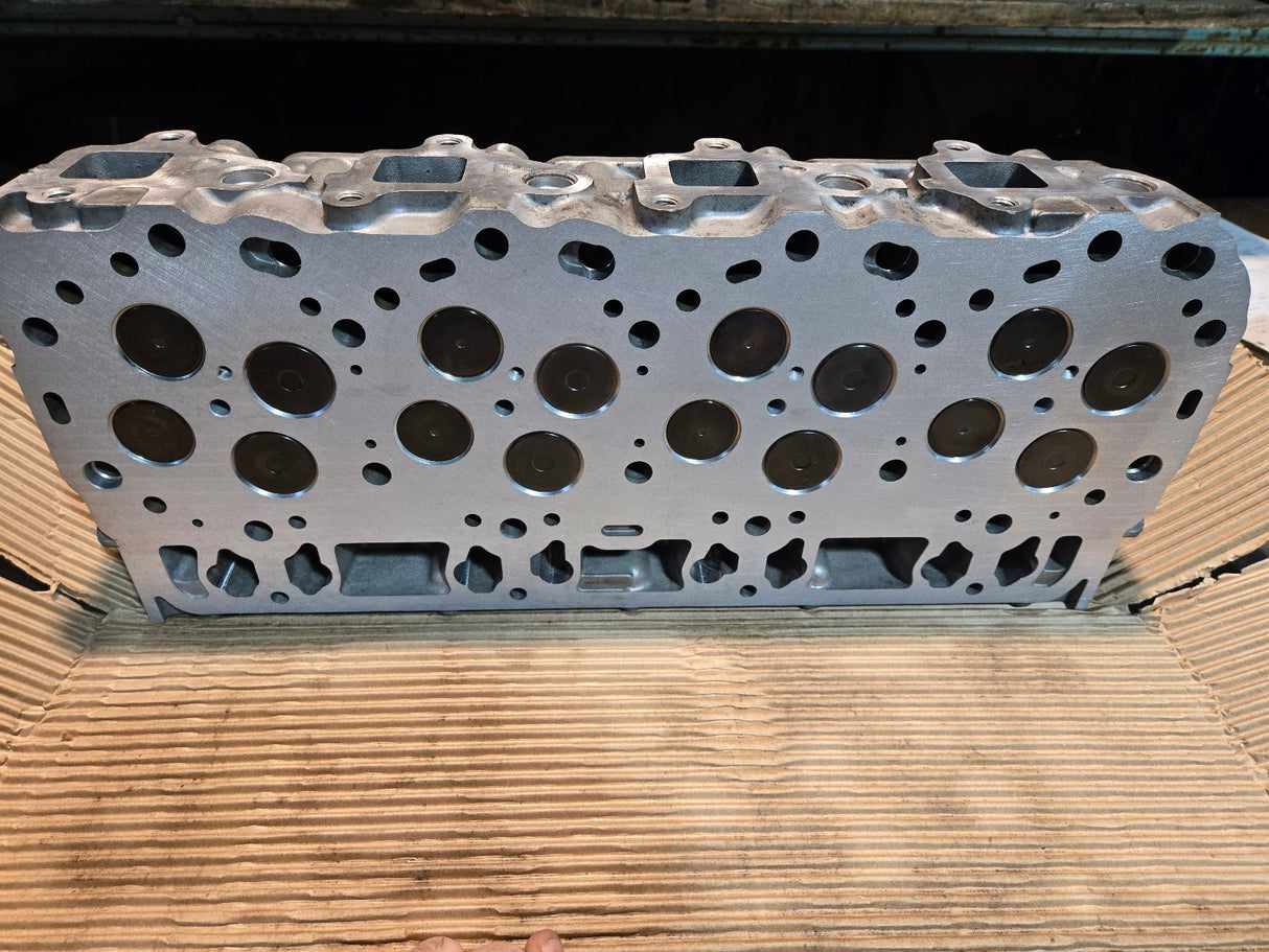 REMAN 2006-2010 Chevy GMC 6.6 LBZ LMM DURAMAX CYLINDER HEAD LH DRIVERS SIDE