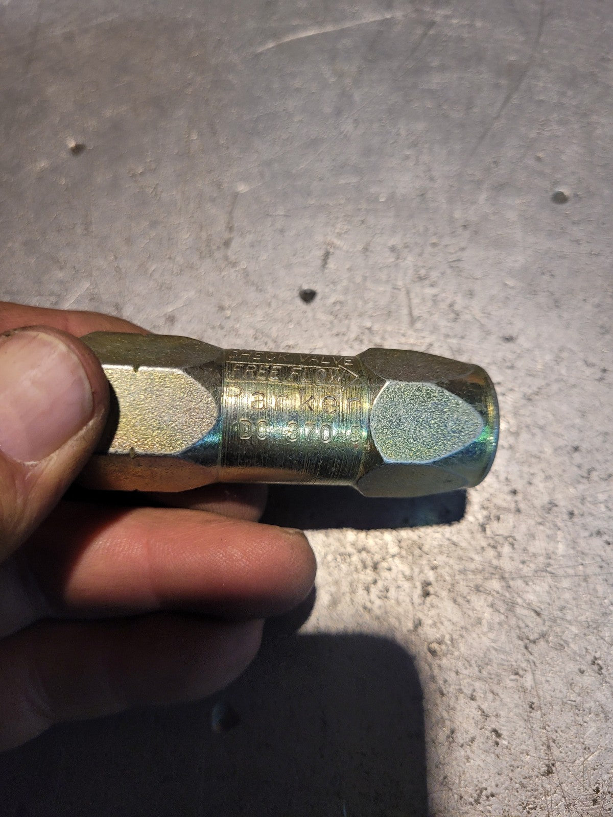 Parker DC-370-5, Hydraulic One Way Check Valve, 3000 Psi, 20 gpm, 3/8” Npt