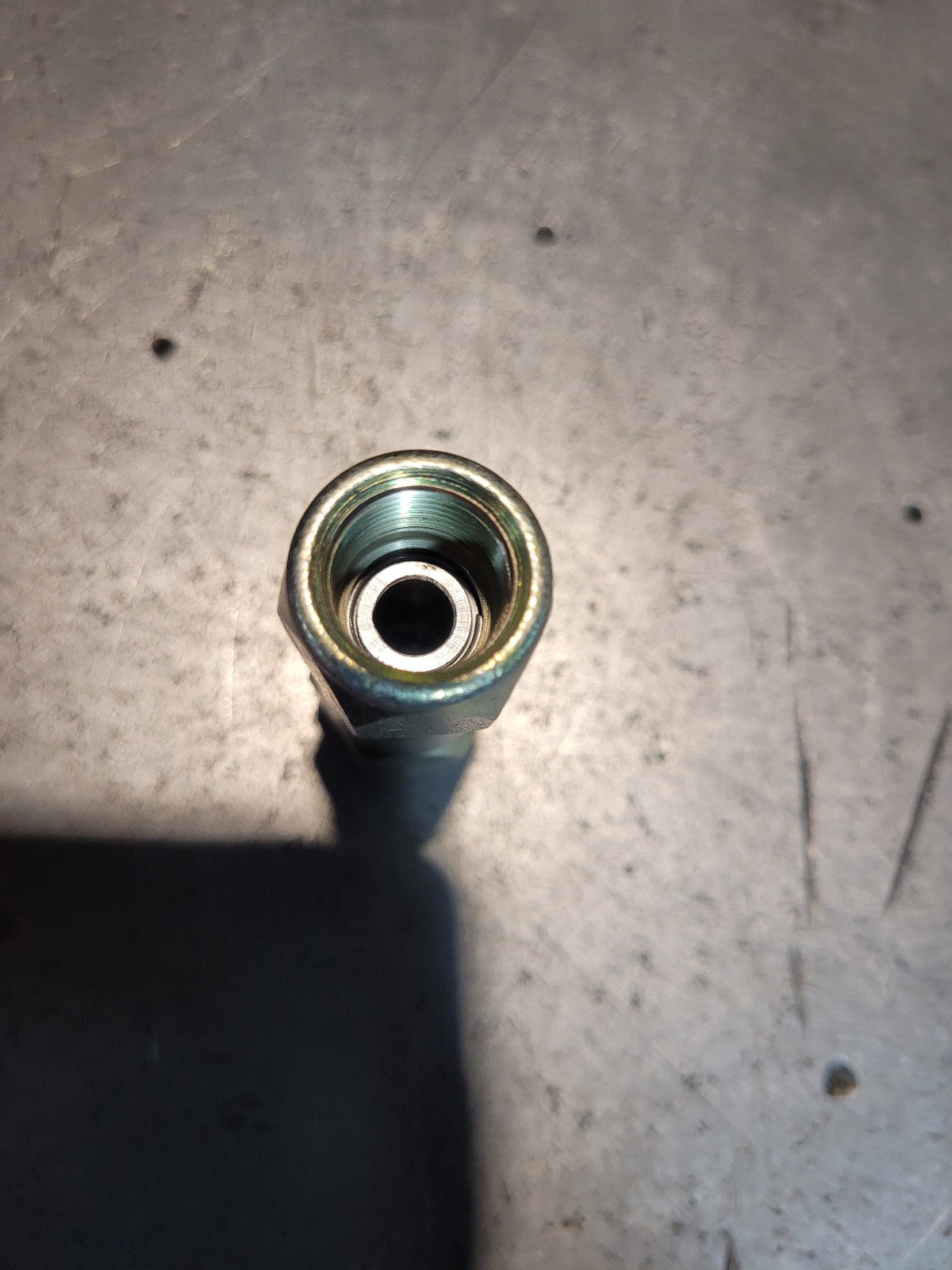 Parker DC-370-5, Hydraulic One Way Check Valve, 3000 Psi, 20 gpm, 3/8” Npt