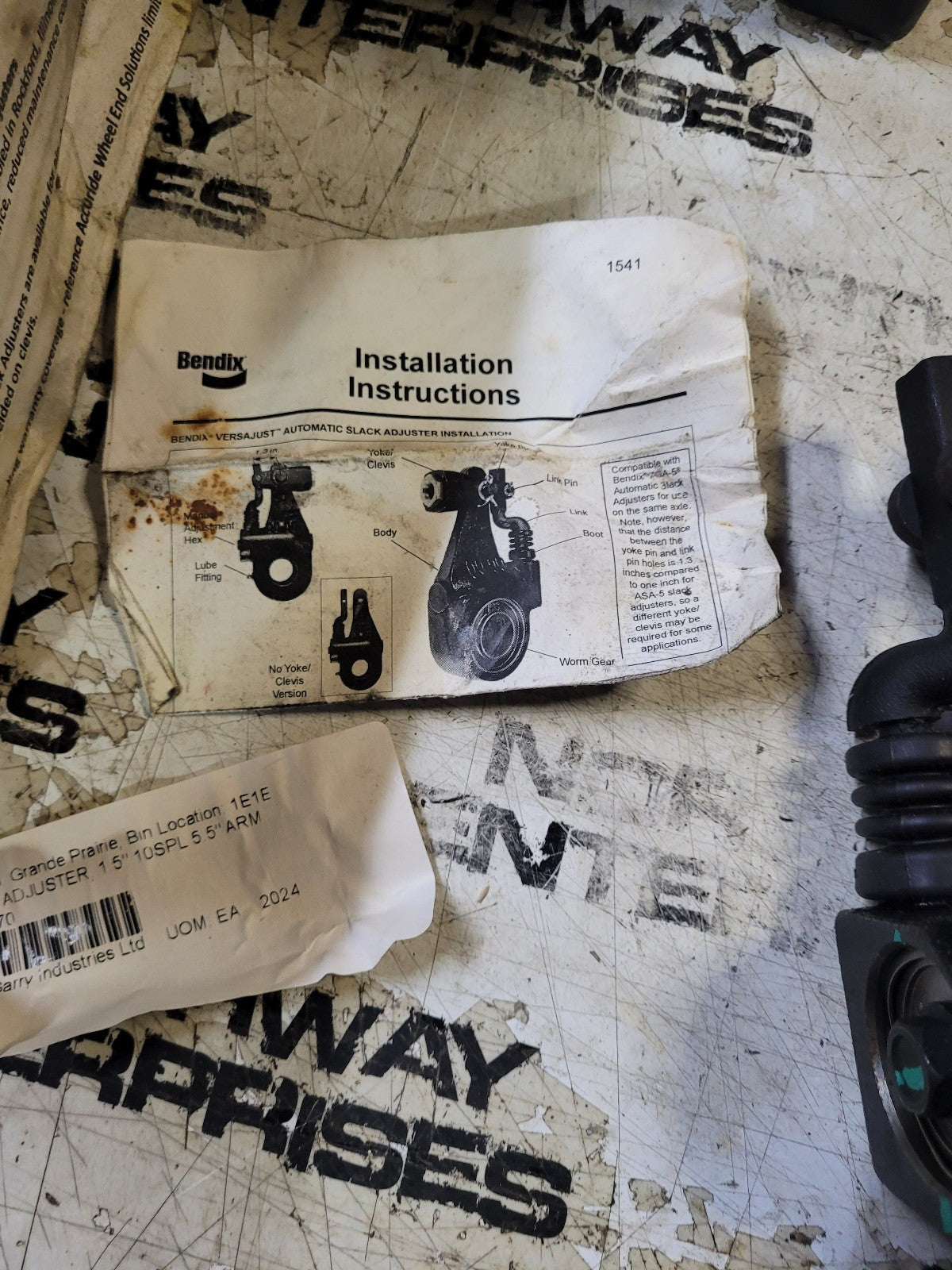 BENDIX K041870 10 Spline 5.5" Automatic slack adjuster