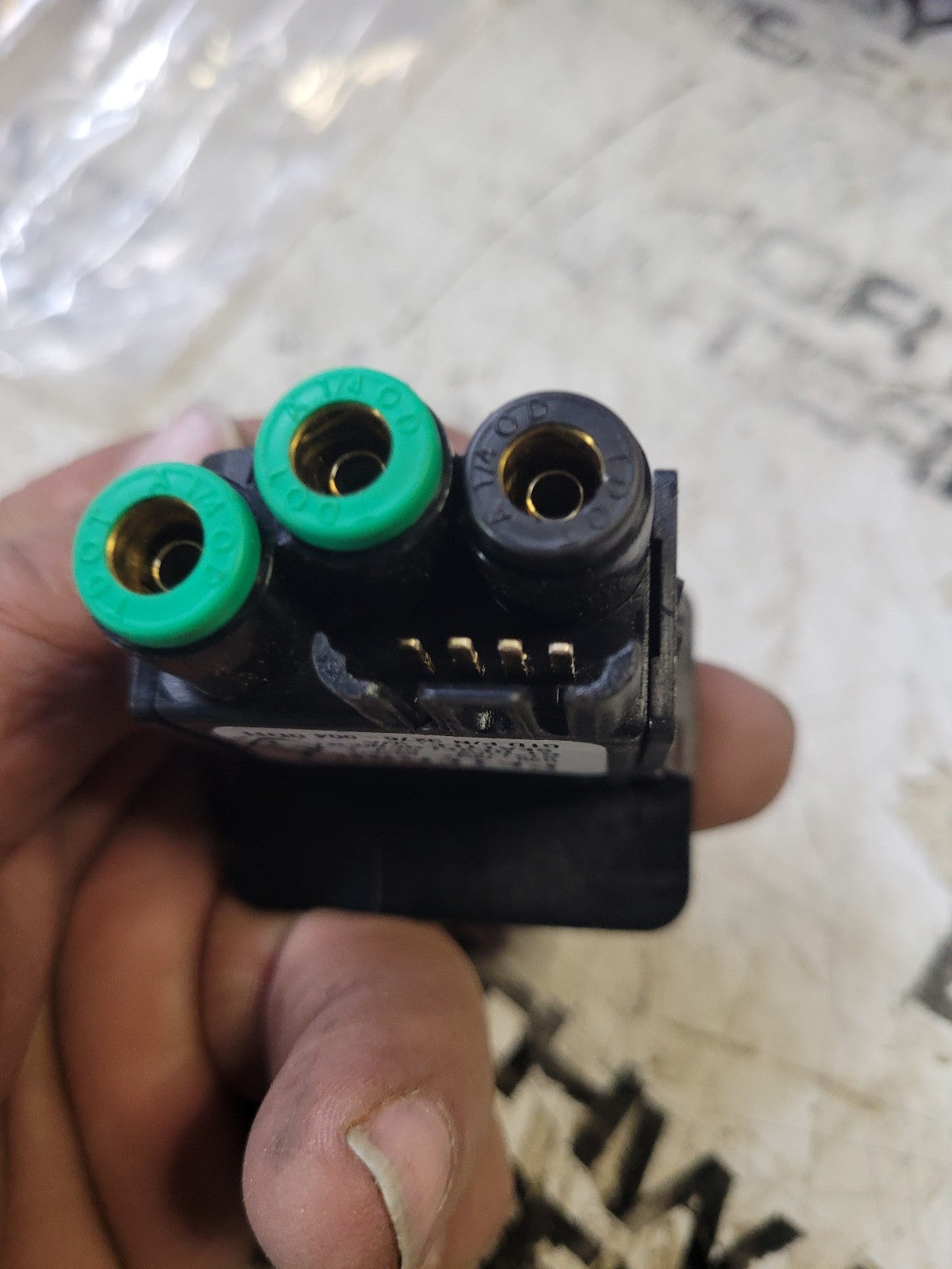 NEW Air Rocker Valve PTO Control Switch For Peterbilt G90-6022-004BN