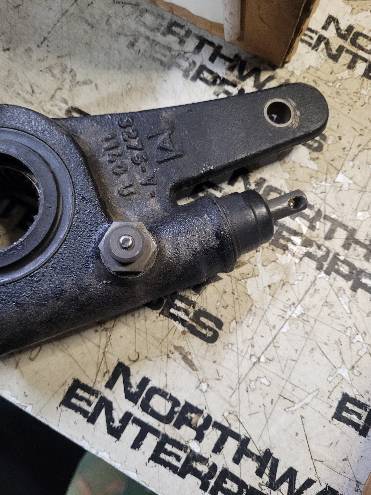 R803048 NEW Slack Adjuster Automatic GENUINE Meritor Type R803048