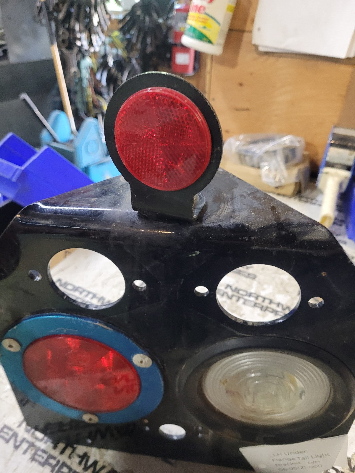 06-95121-000 Freightliner Genuine OEM Taillight Set