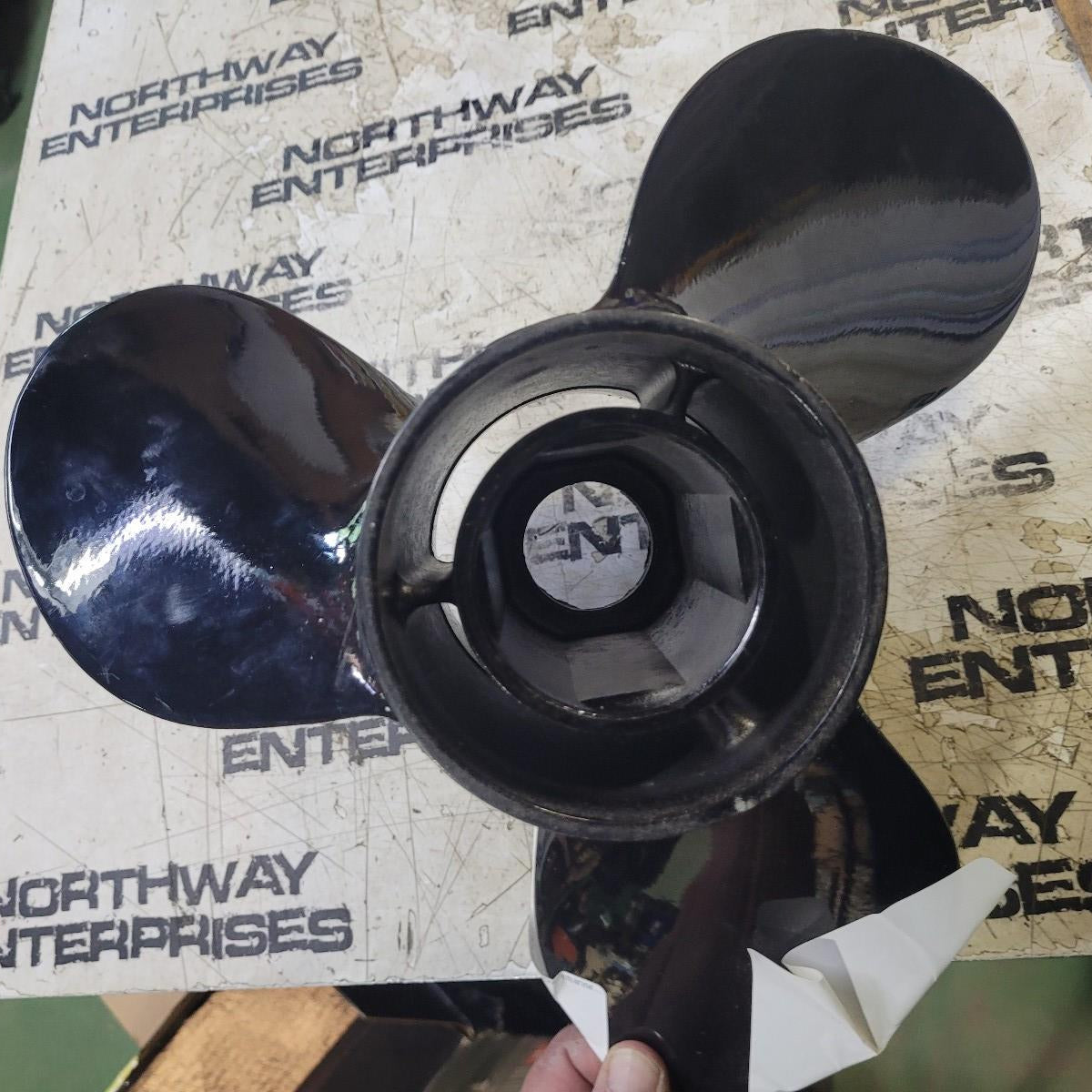 Mercury Mercruiser Black Max Propeller 13 X 19 RH Prop 4877346A45