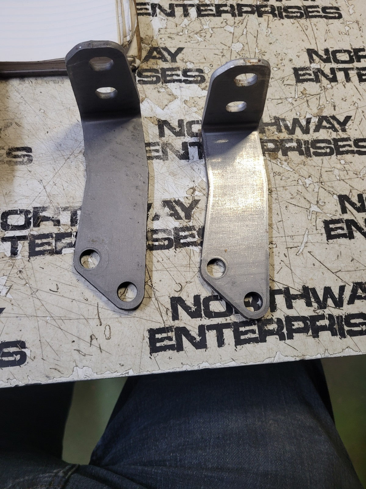 3686468 CUMMINS BRACKET SET