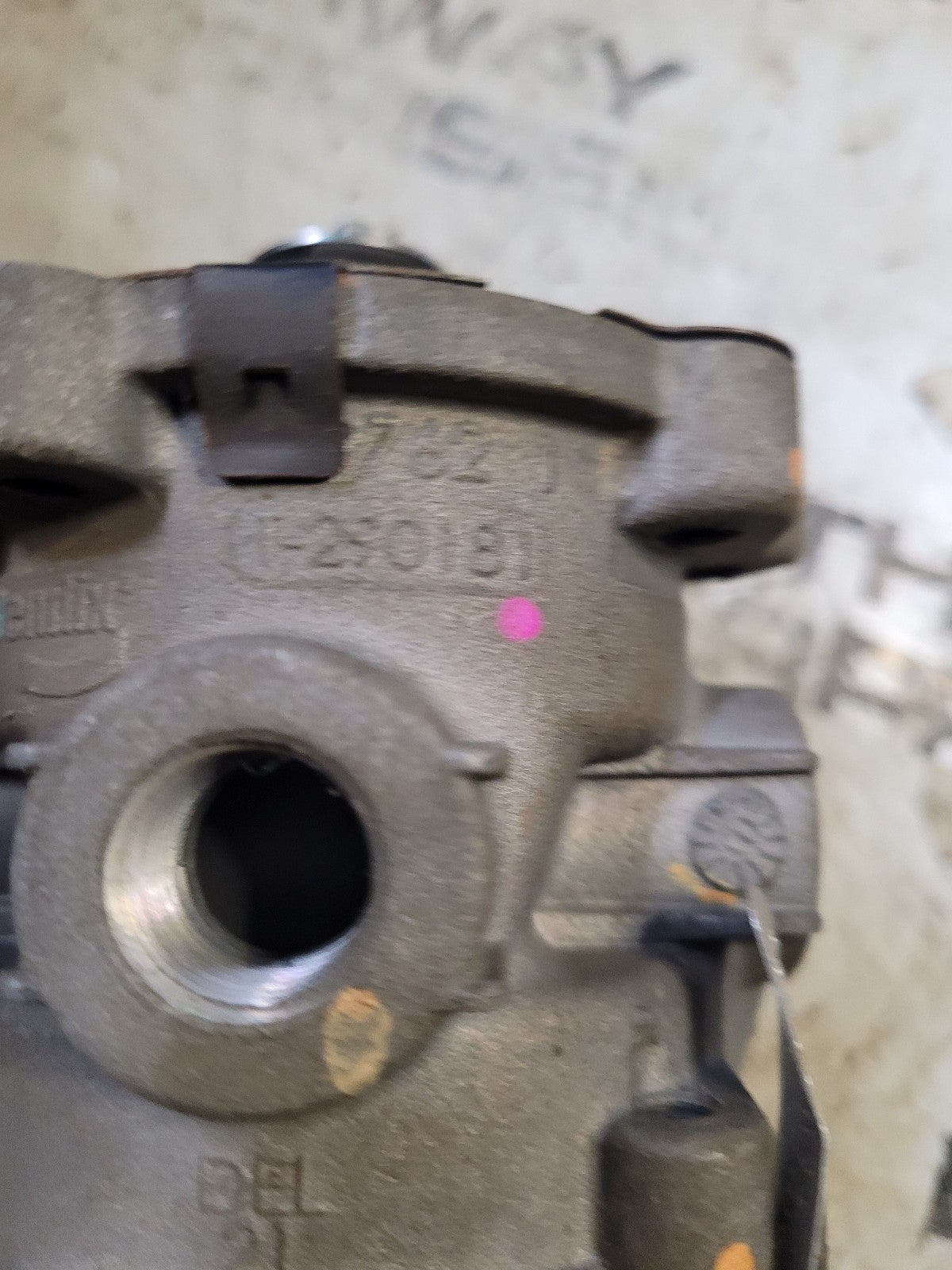 Genuine Bendix 802911BXW Bendix E-6® Series Dual Circuit Foot Brake Valve