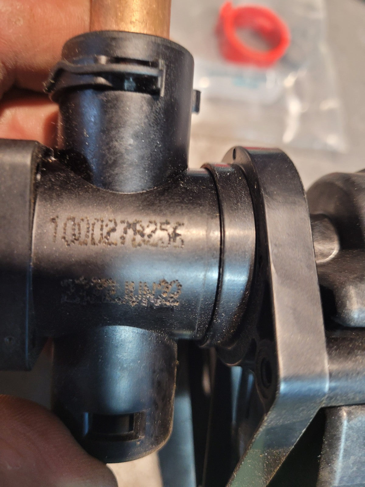 NEW PACCAR SR2000022 WATER VALVE