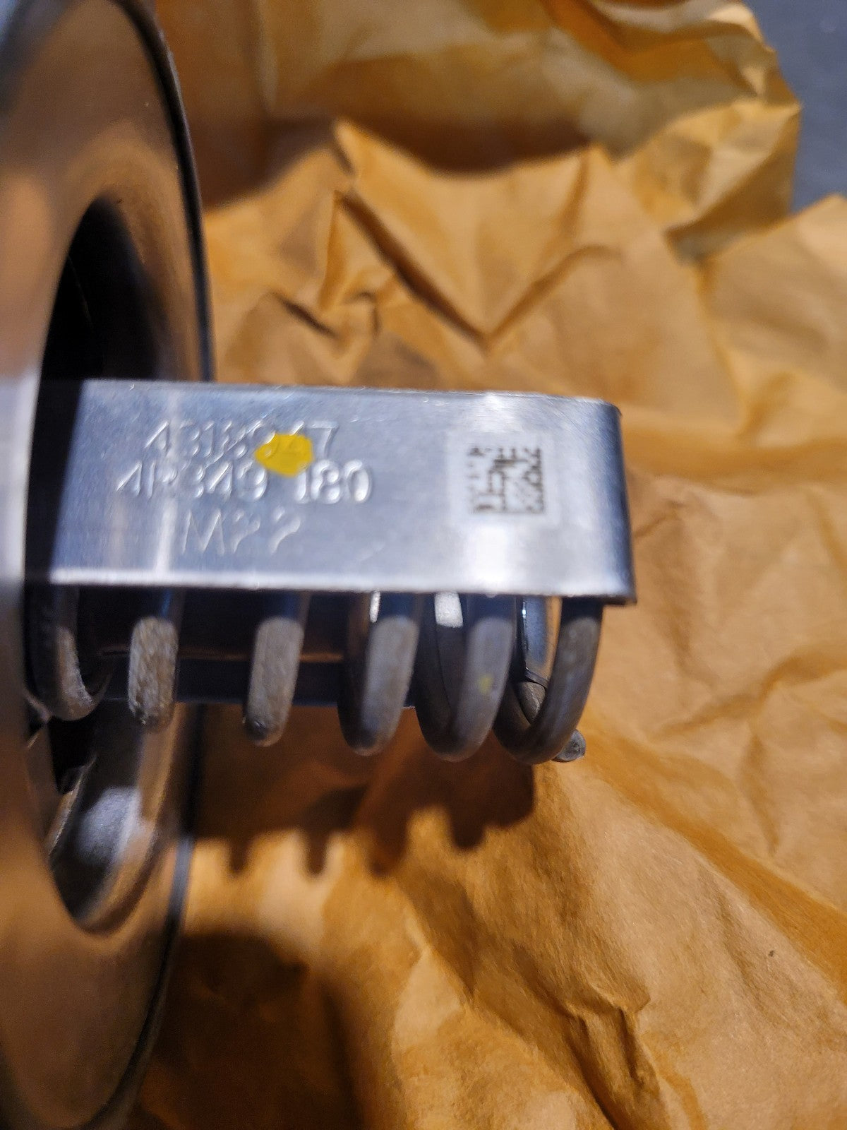 GENUINE OEM 4318947 Thermostat 180 For Cummins ISX Genuine Cummins NEW