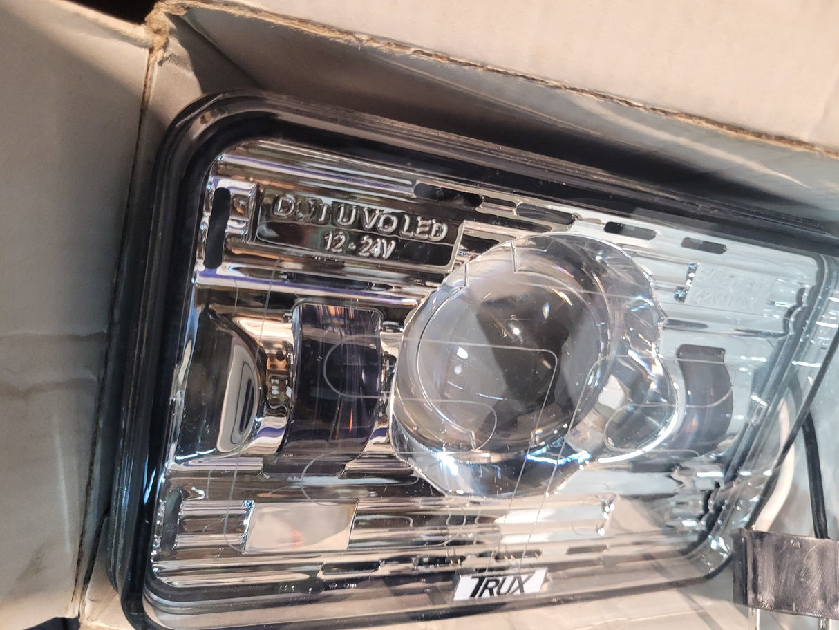 Trux Accessories TLED-H11 4" x 6" LED Projector Headlight - High Beam - Heated