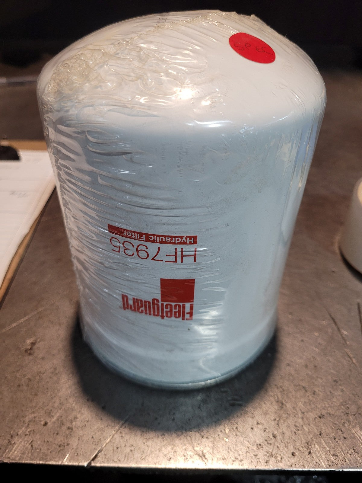 HF7935 Fleetguard Hydraulic Filter Cross: 4205684 14524171 LFH5941 BT8906