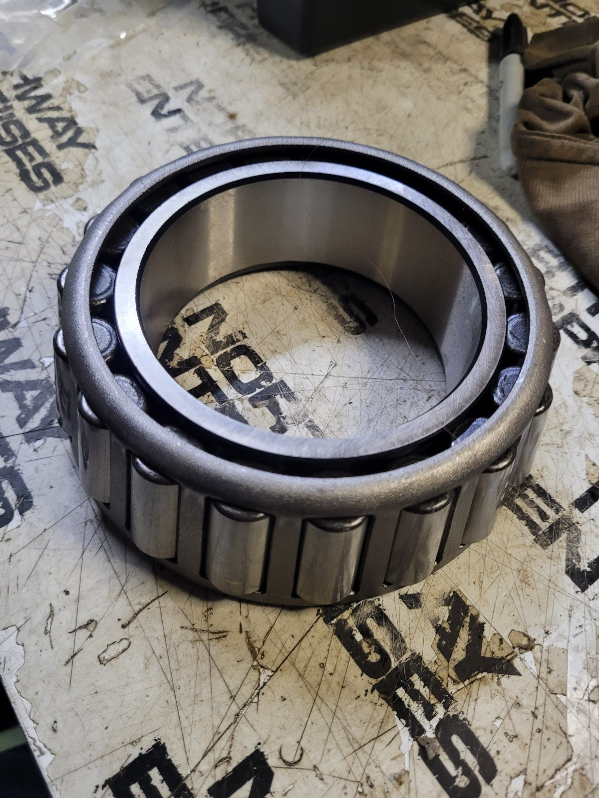 AT169451 John Deere Tapered Roller Bearing Cone