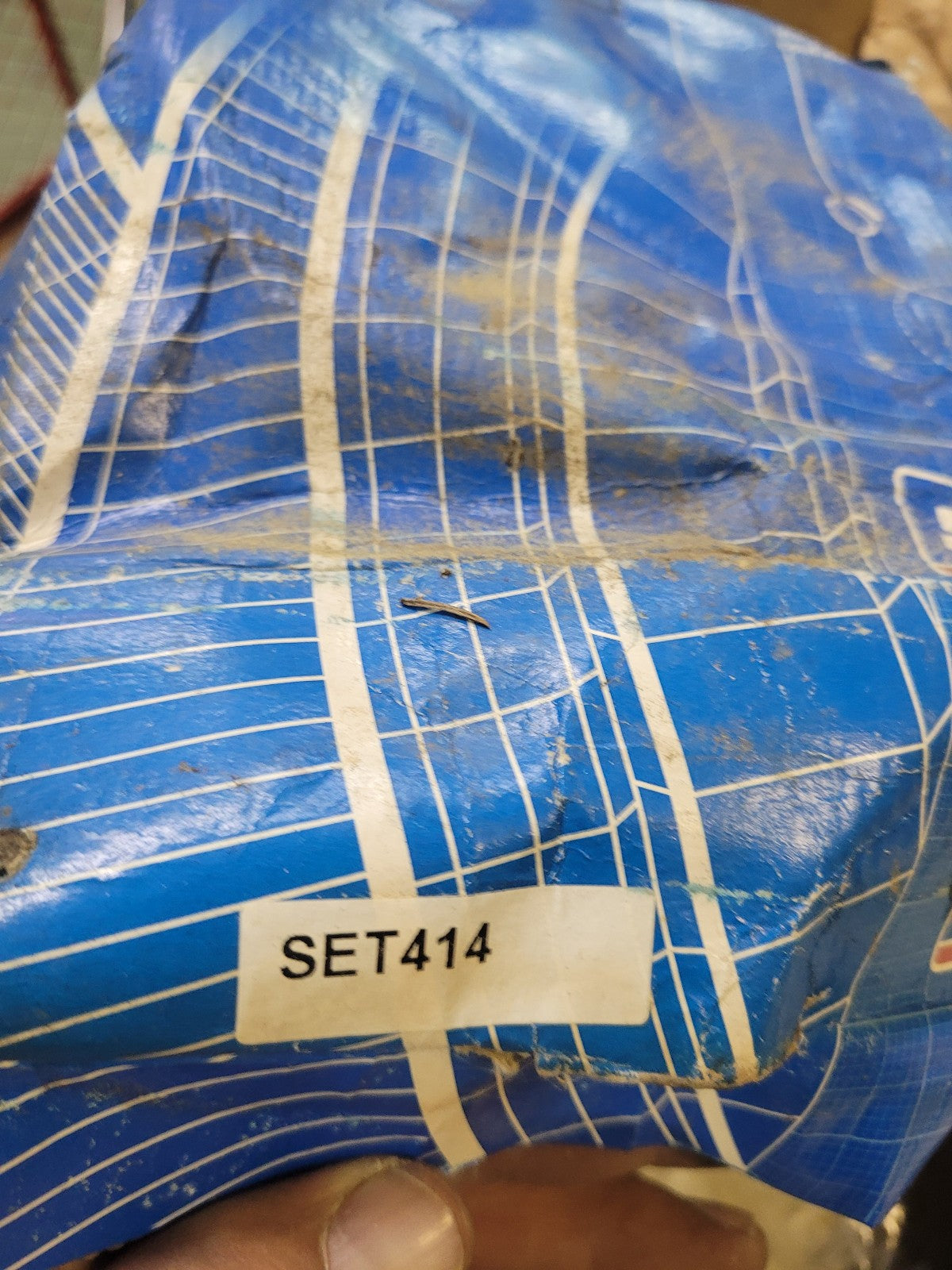 SET 414 SKF BEARING AND RACE