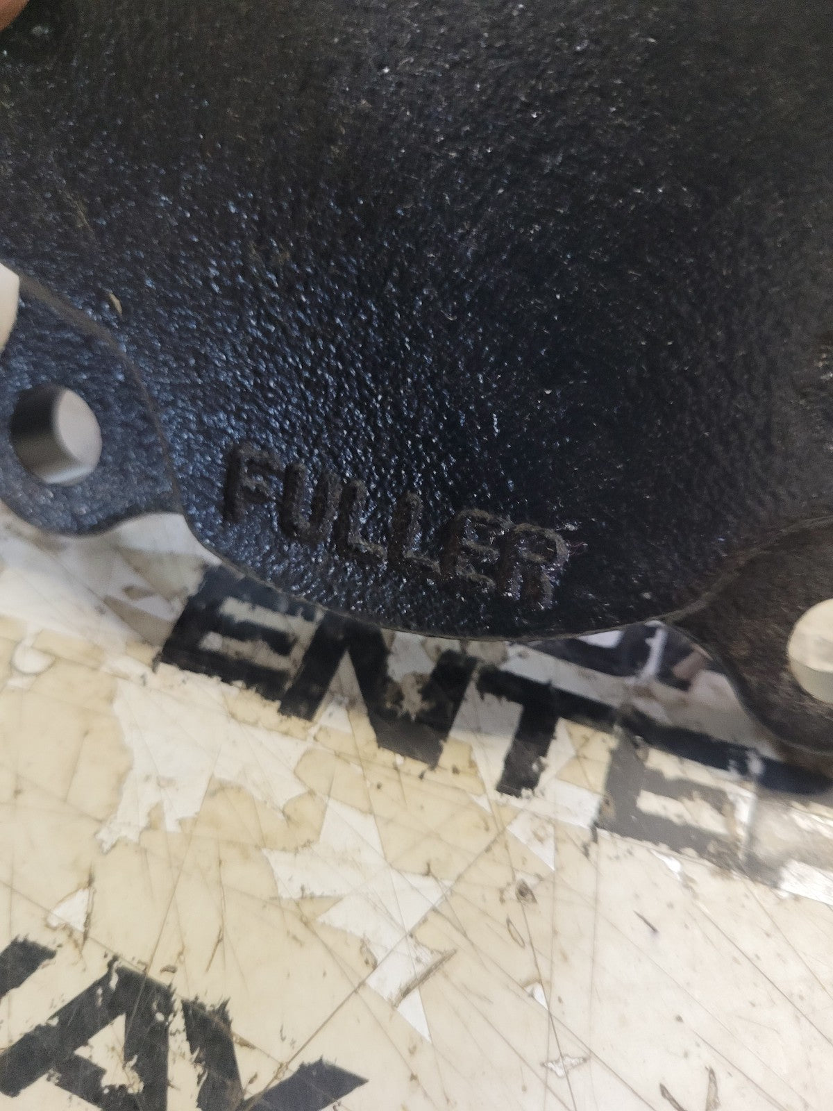 4302320 EATON COVER, BEARING, AUXILIARY COUNTER SHAFT