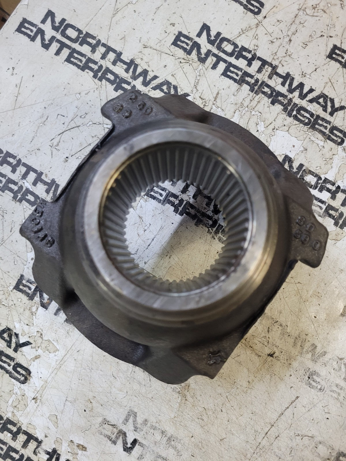 Spicer End Yoke 250-4-21-1 SPL250 Series, Steel, 46 Spline