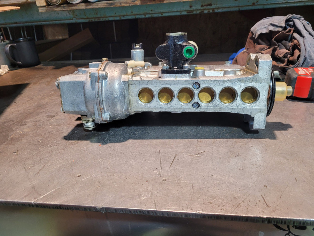 0400876320 BOSCH INJECTION PUMP PES6A-RS2591 2924548