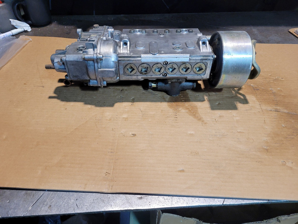 DIESEL KIKI 101602-4991 7461 583816 101060-3140 INJECTION PUMP