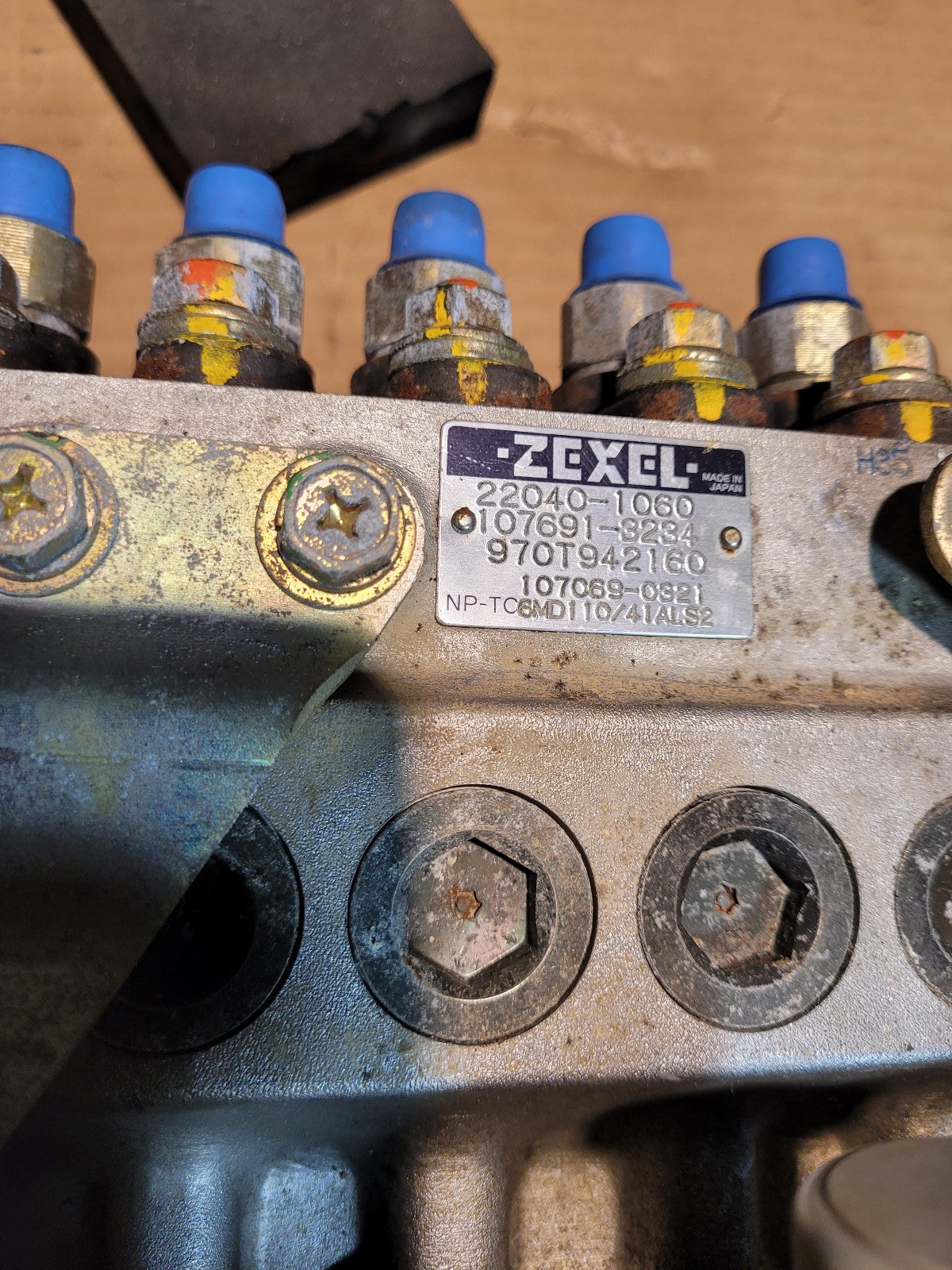 ZEXEL 107691-3234 22040-1060 970t942160 107069-0921 injection Pump