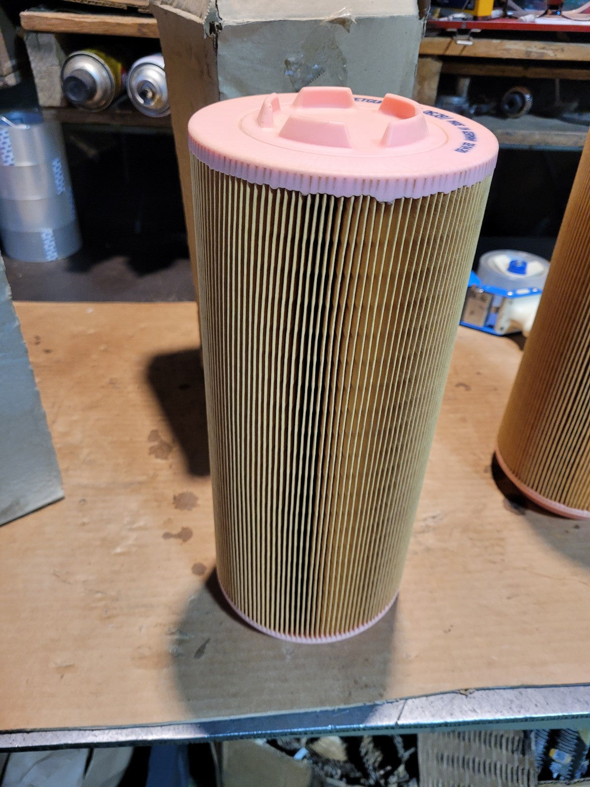 AF26391 FLEETGUARD AIR FILTER CROSS P778989 RS3920 LAF3947 2903849 CA9003