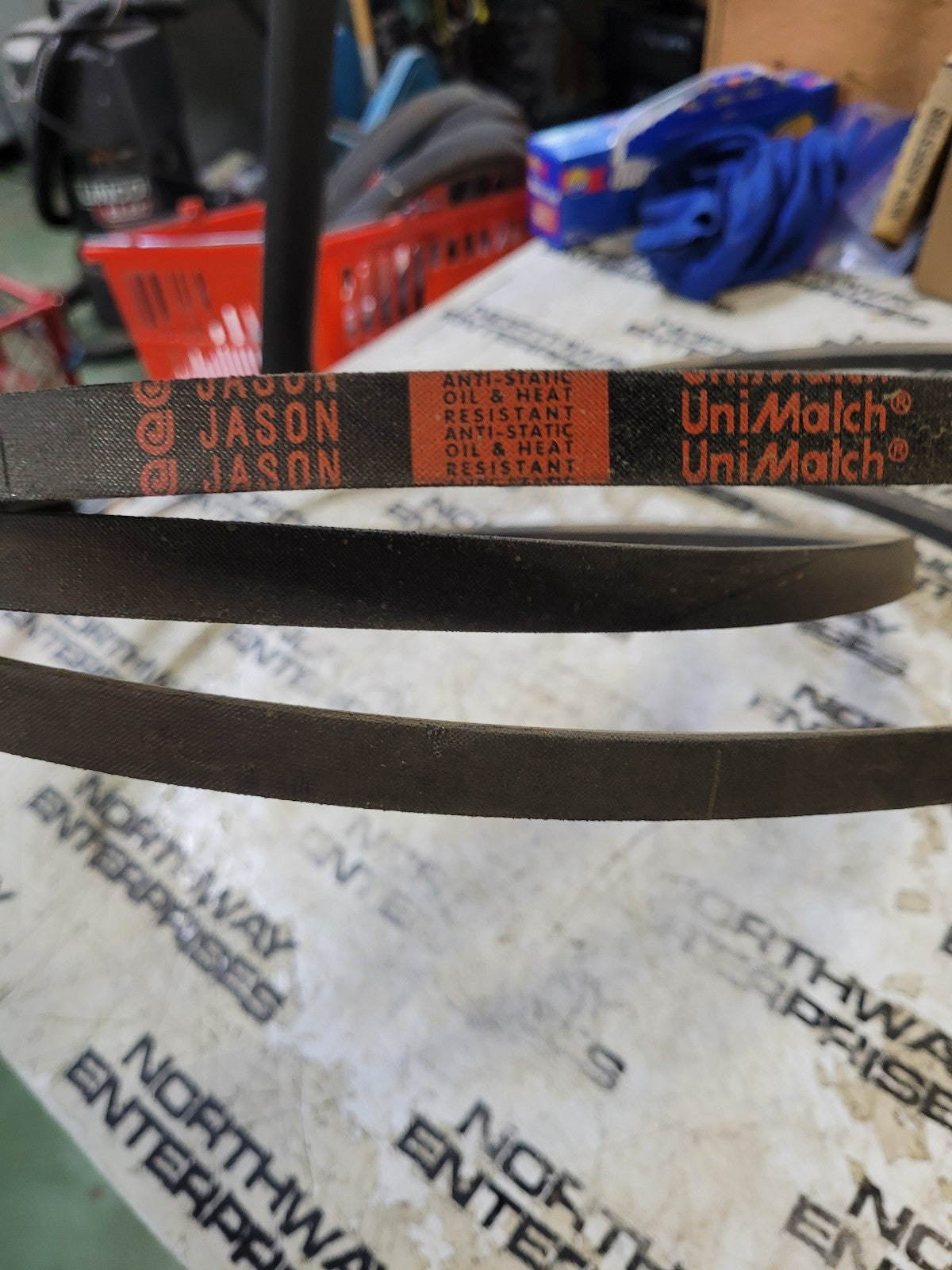 B173 5/8 x 176in V-Belt UNIMATCH B173-(5L1760)