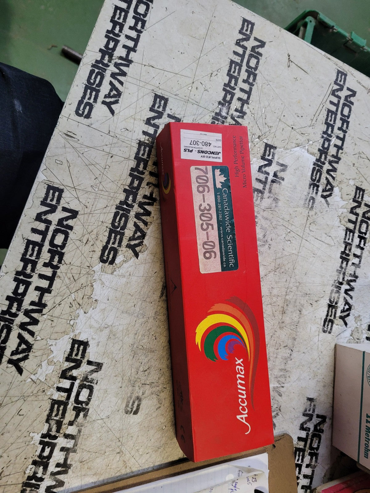 Accumax MicroPipette 20-200ul VA-800
