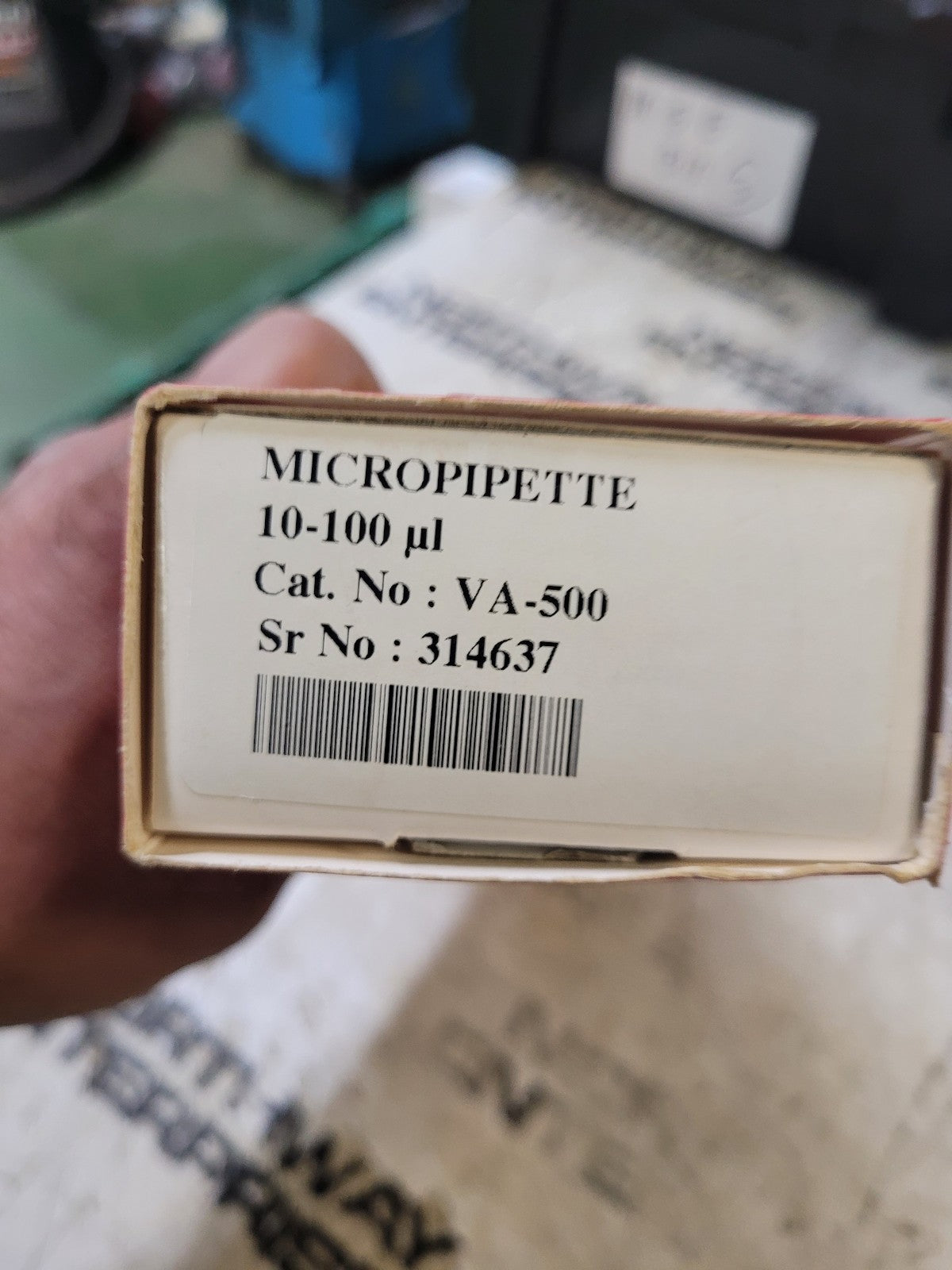 Accumax MicroPipette 10-100ul VA-500