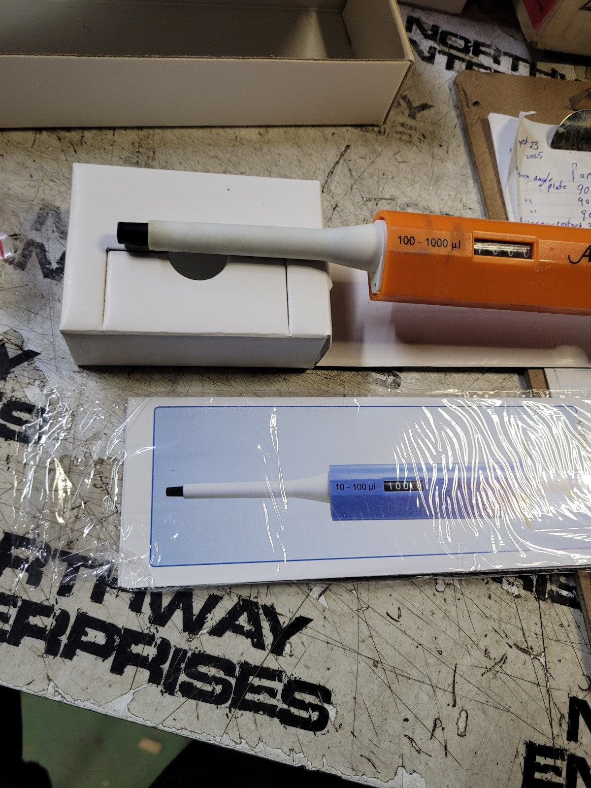 Accumax MicroPipette 10-100ul VA-500
