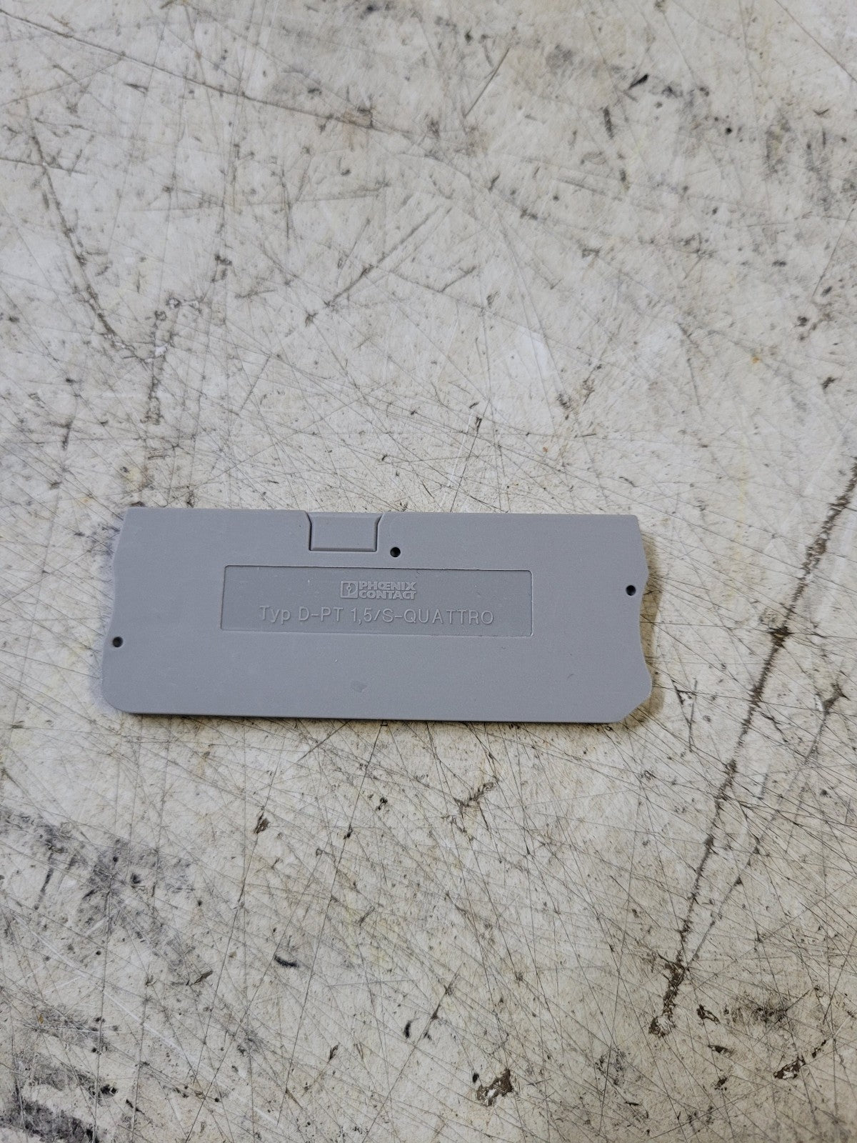45PC - PHOENIX D-PT 1,5/S-QUATTRO 3208375 End Cover