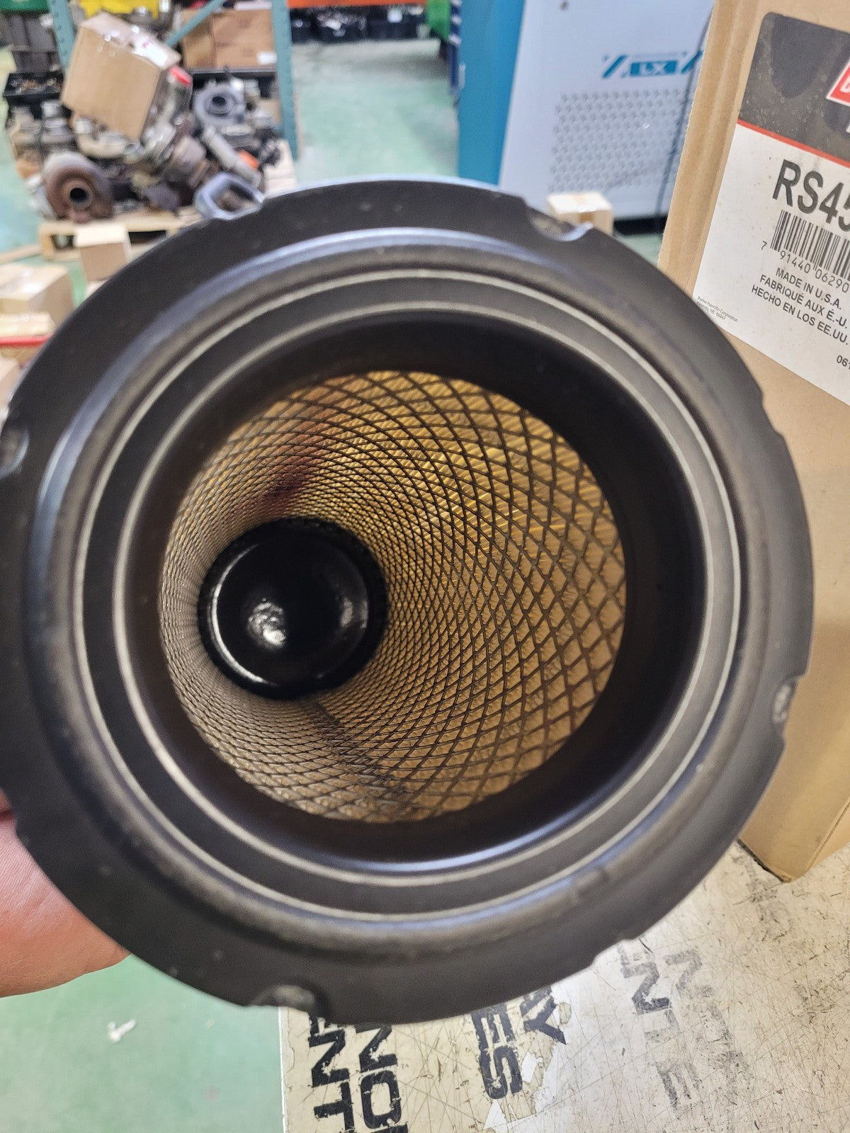 NEW RS4578 BALDWIN AIR FILTER