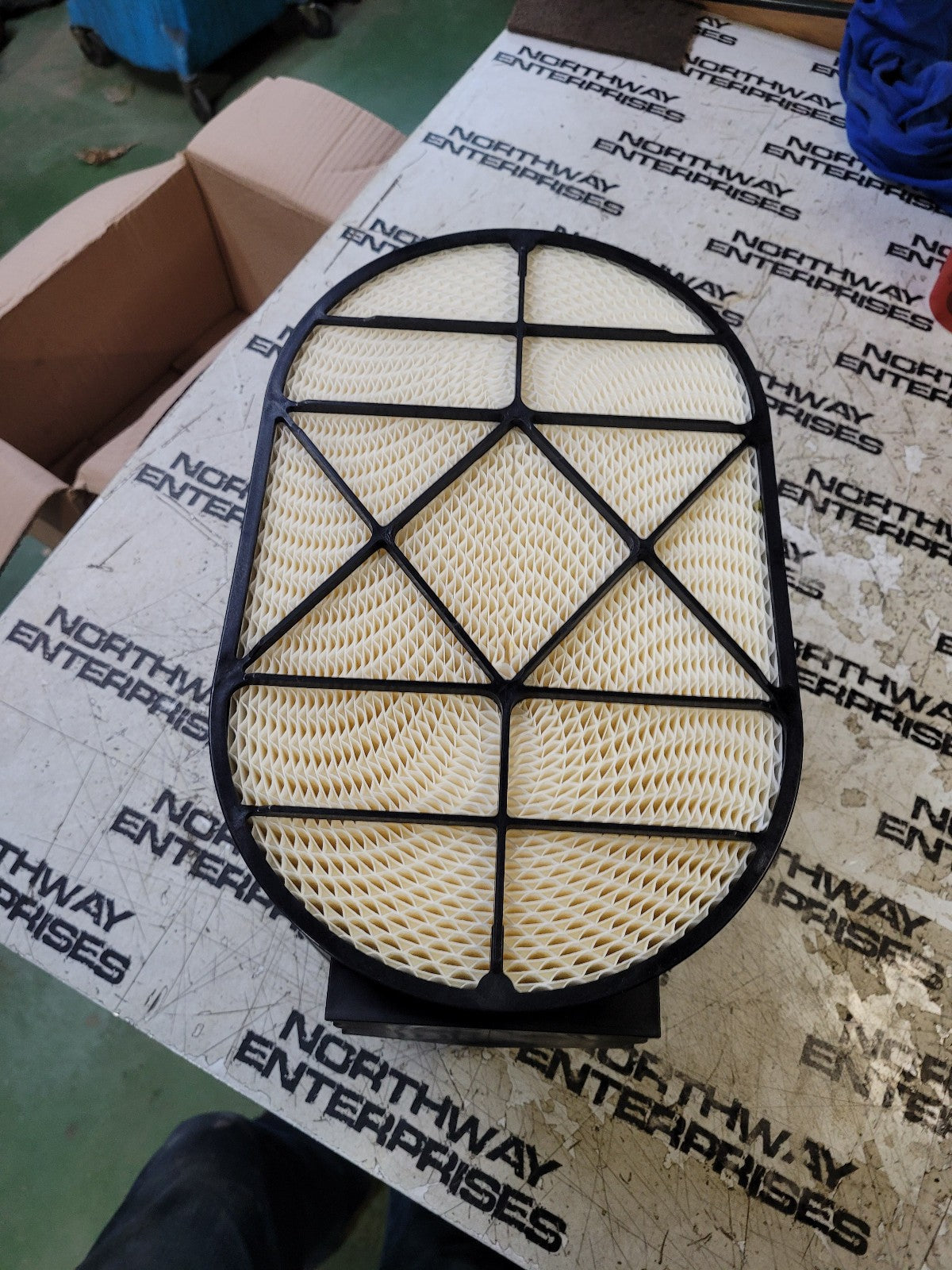 NEW CA5514 BALDWIN AIR FILTER