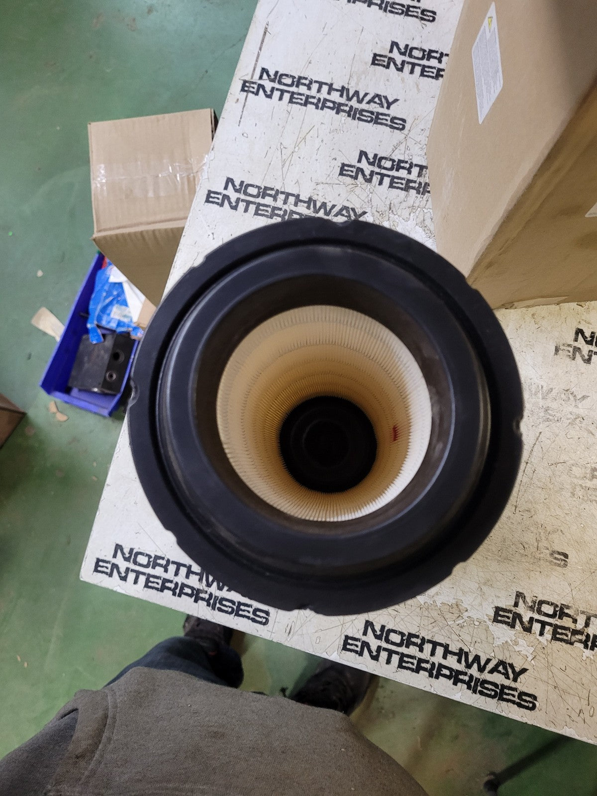 NEW RS3920 BALDWIN AIR FILTER