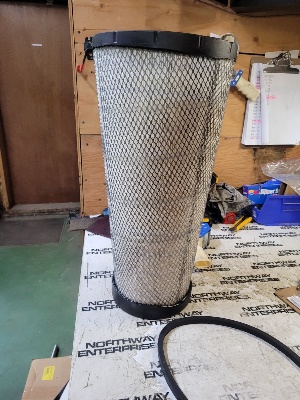 AF25693 AIR FILTER Replaces RS4563, P141317,LAF6684, 49147