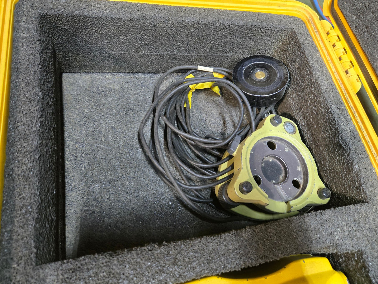 TRIMBLE 5700 TRIMMARK 3 5800 GPS Rover 45145-44 40406-00 41249-00 46000-44