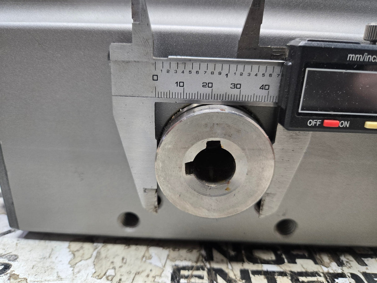 NEW AT100 AT-100 PNEUMATIC VALVE ACTUATOR