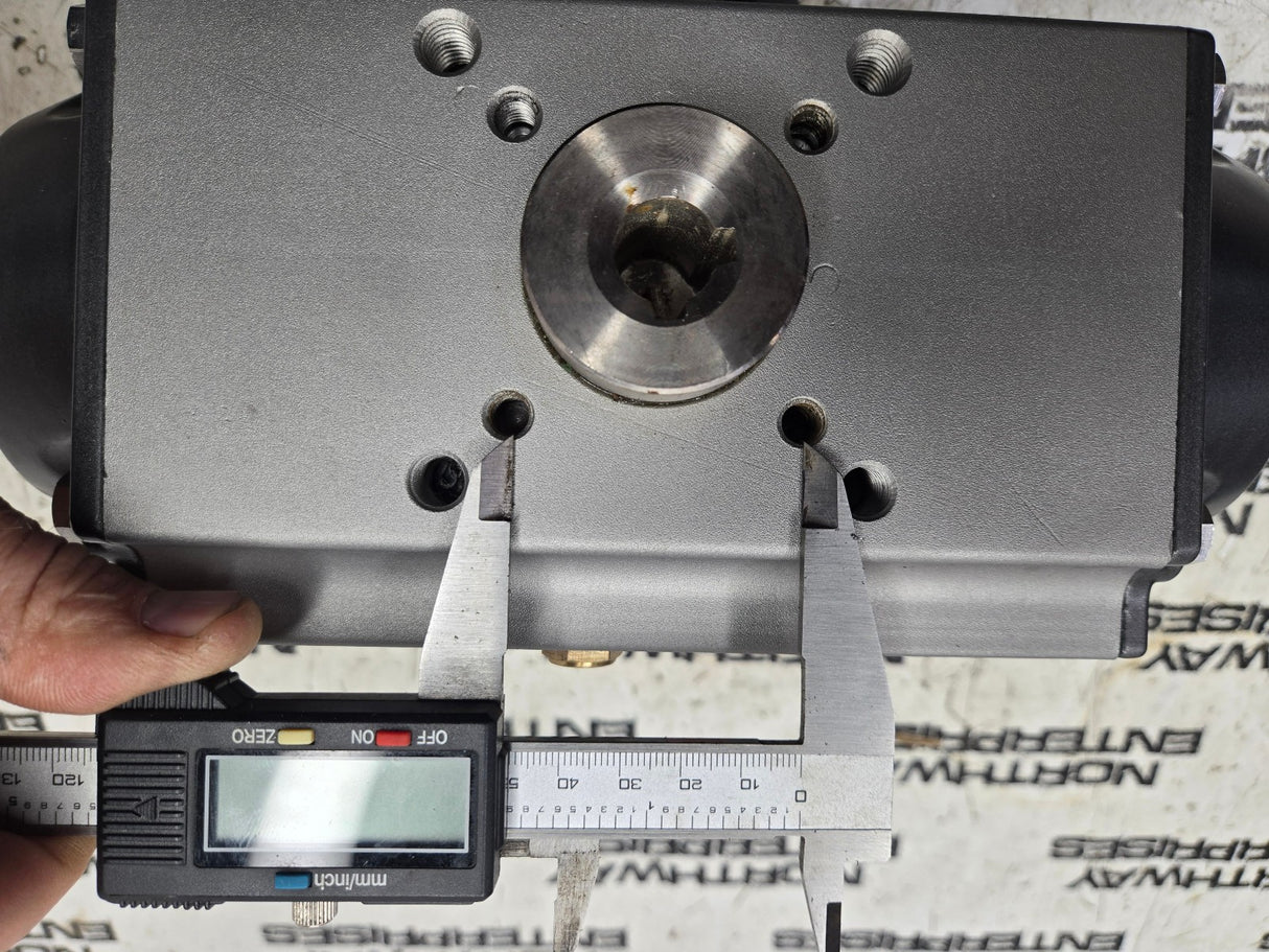 NEW AT100 AT-100 PNEUMATIC VALVE ACTUATOR