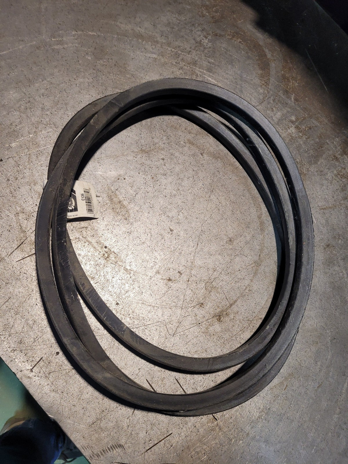 NEW C136 GATES BELT 7/8 in Top Width, 1 Strand, 140 in OD
