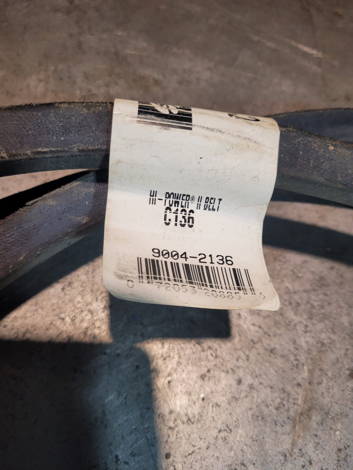 NEW C136 GATES BELT 7/8 in Top Width, 1 Strand, 140 in OD