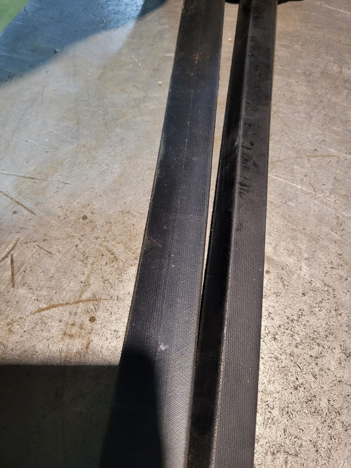 NEW D154 Gates Belt 1-1/4 in Top Width, 1 Strand, 159 in