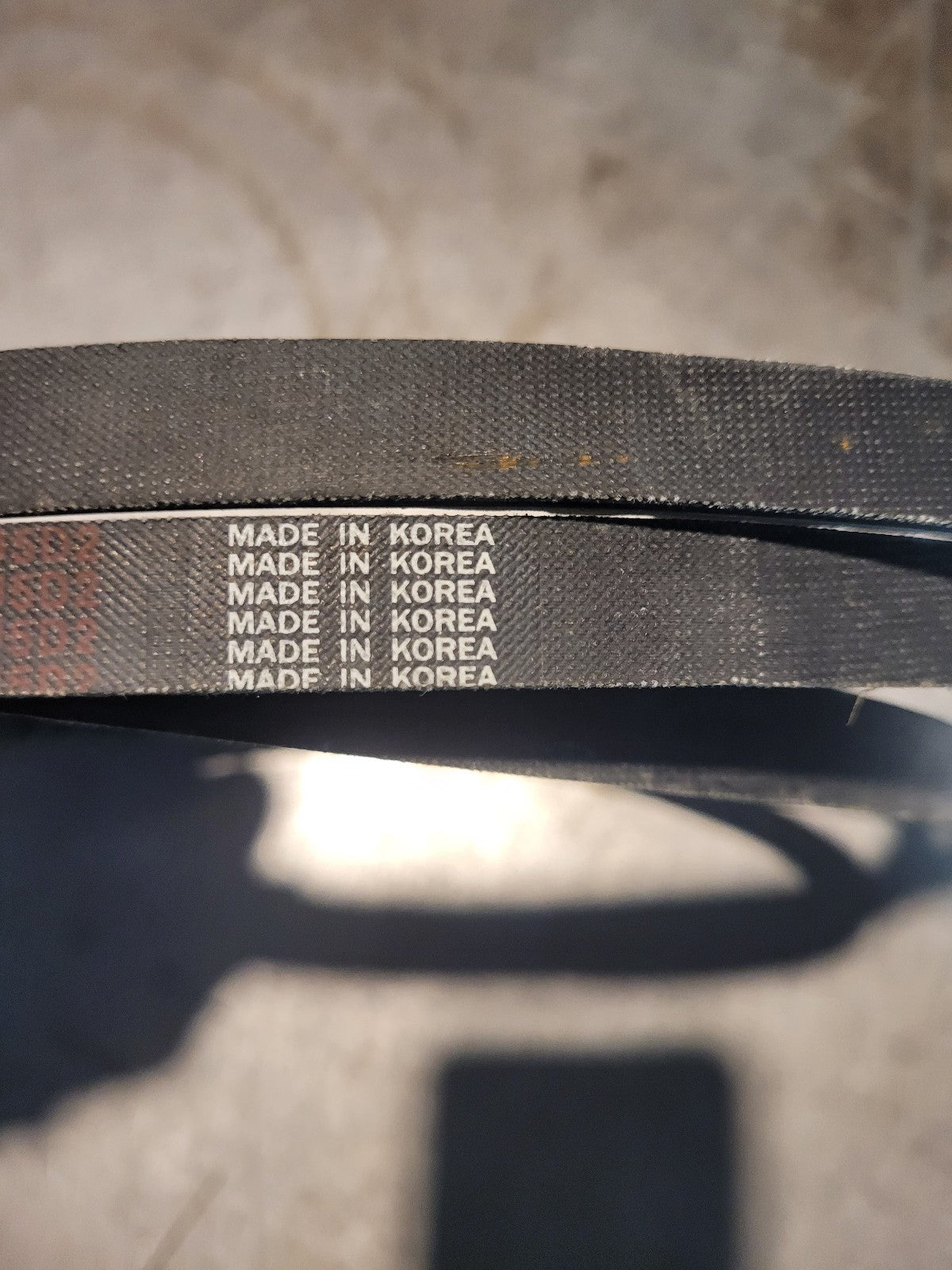 LOT OF 5 BELTS New 5VX-950 GATES BELT 5/8 in Top Width, 1 Strand, 95 in OD