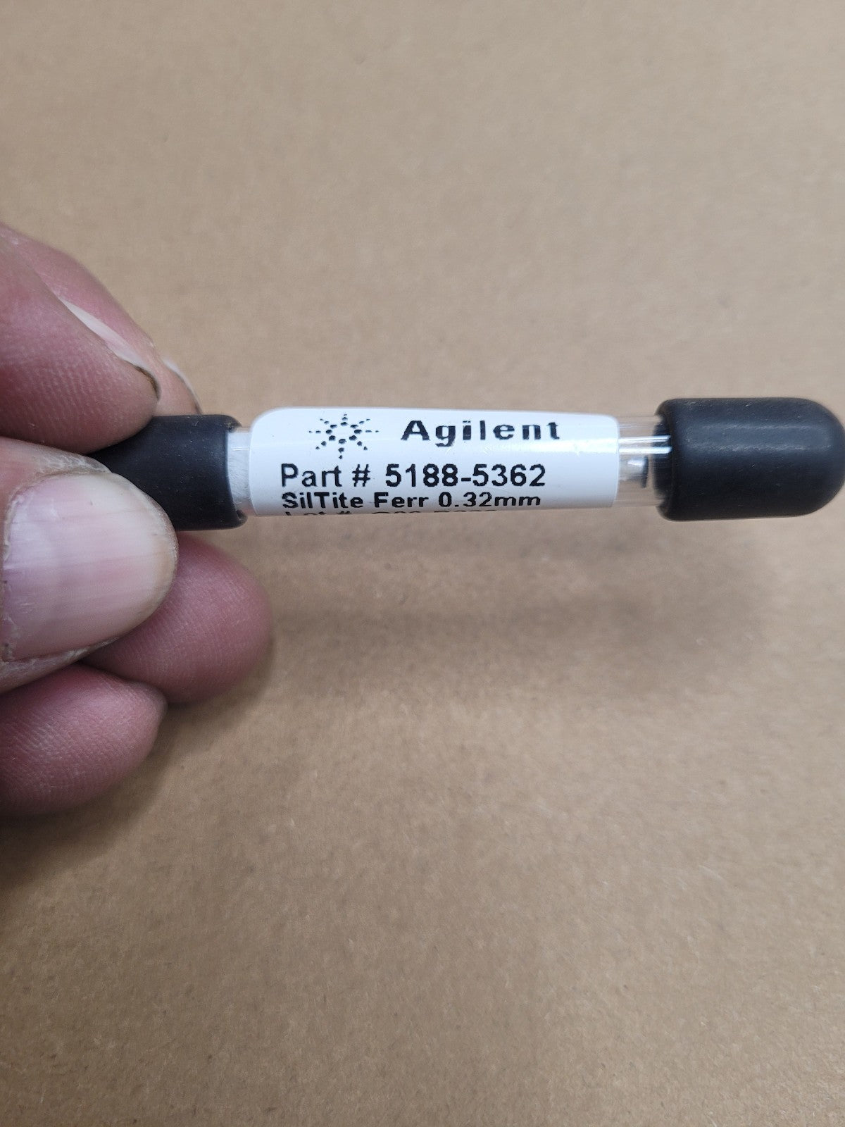 Agilent 5188-5362 Siltile ferr 0.32mm