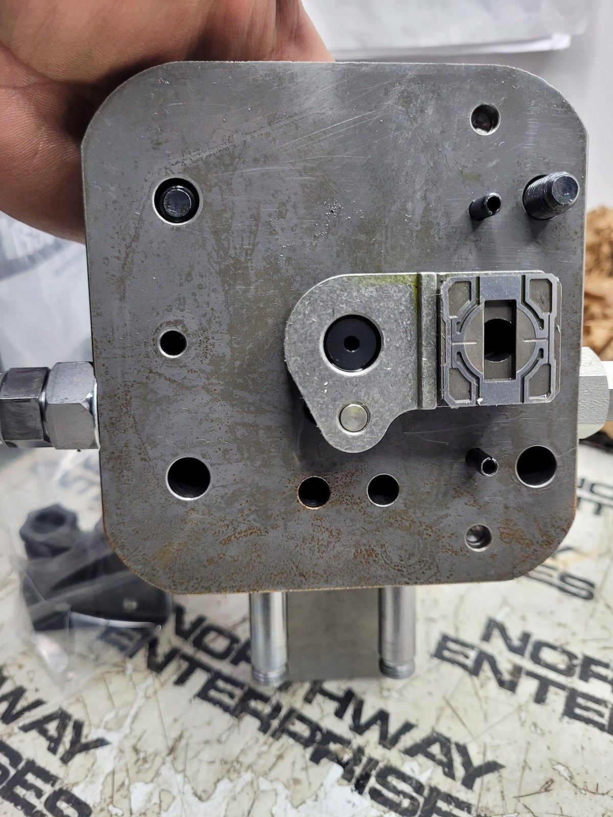 S23-12667-0 1039849 ELECTROHYDRAULIC SYSTEMS CONTROL VALVE 9A-00,75-350,A/B 24V