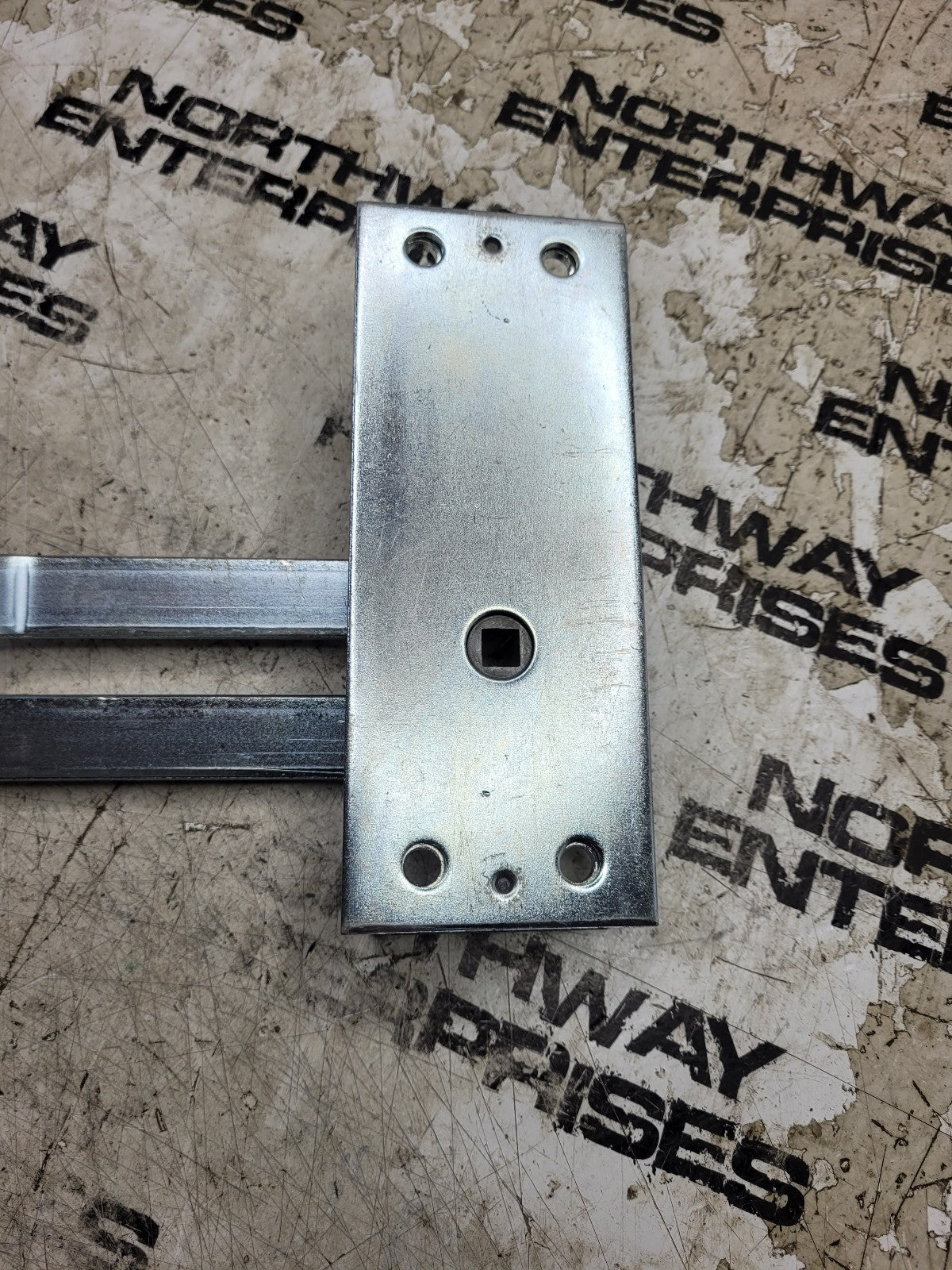 NEW TBB-149996 TBB 149996 LATCH ASM 2PT 50IN C2