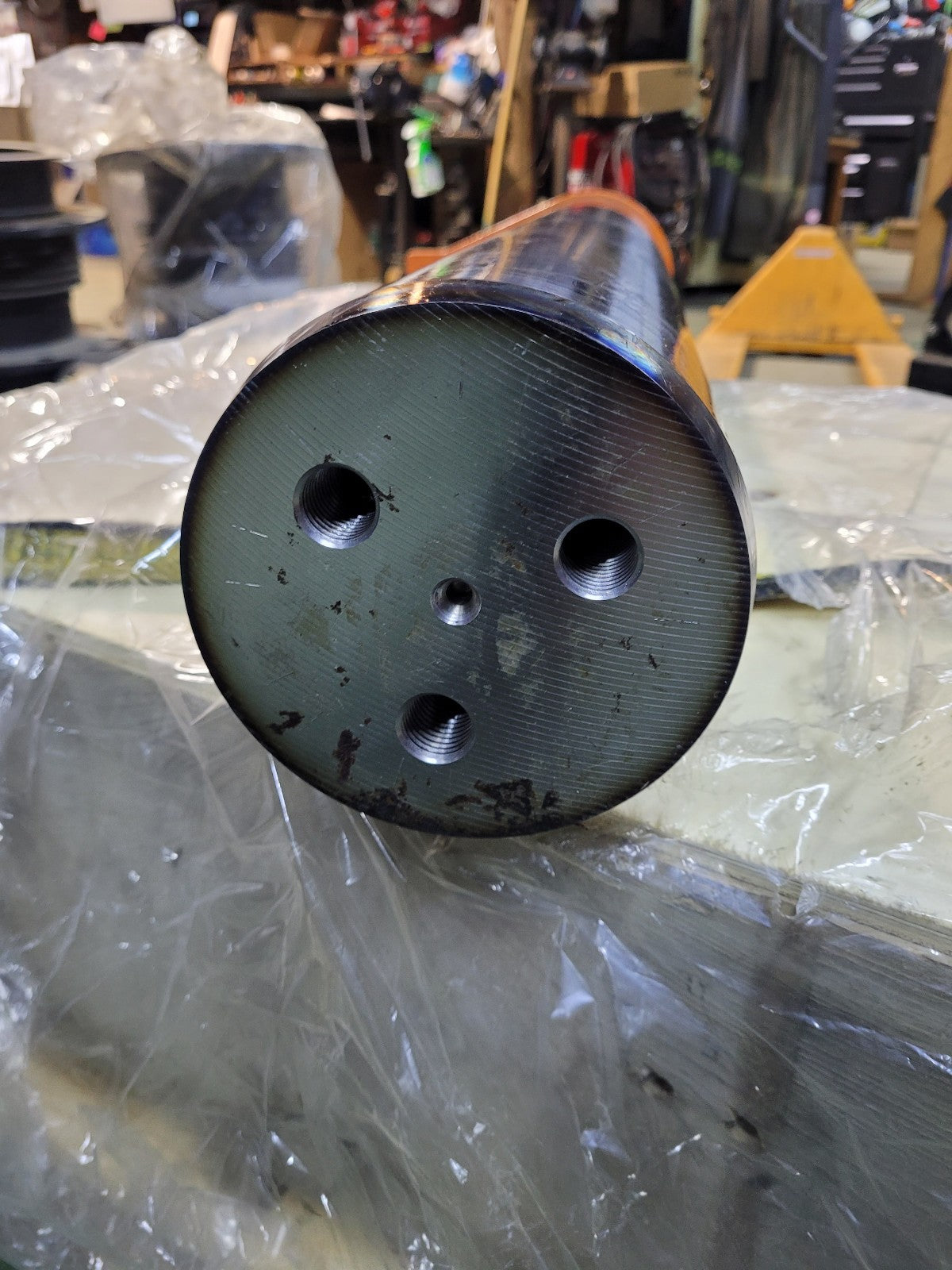 8100950 HITACHI PIN