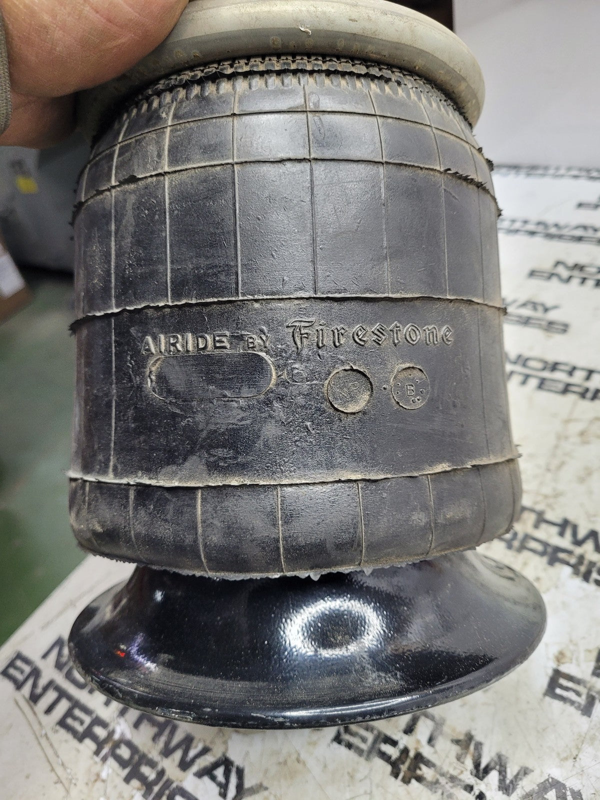 W01-358-5311 FIRESTONE SUSPENSION BAG