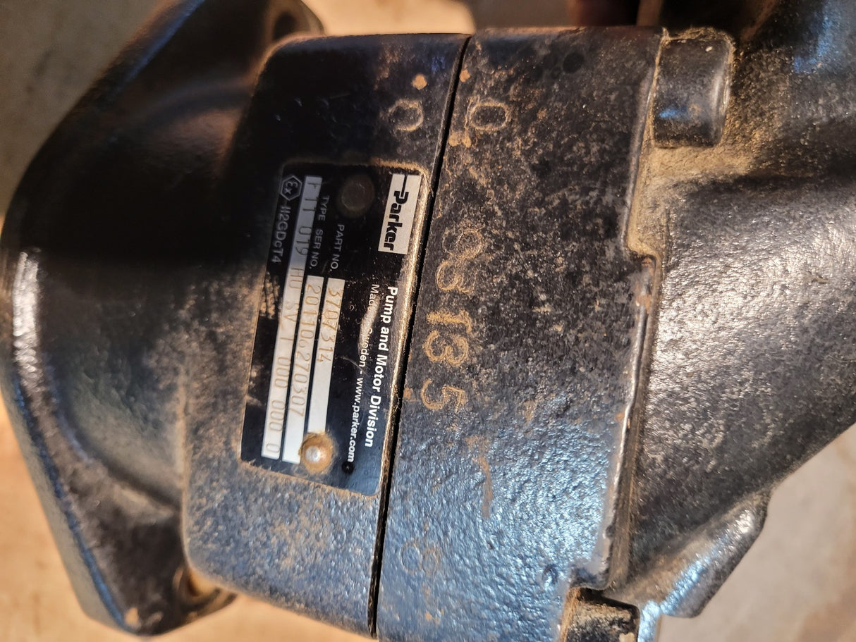 NEW PARKER F11-019-HU-SV-1-000-0000 , 3707313 HYDRAULIC PUMP