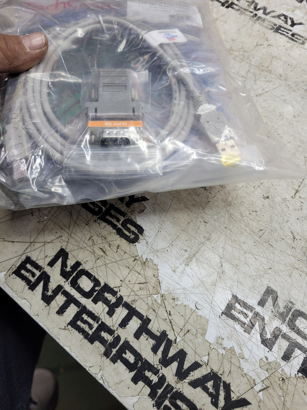 iNetVu 2318E29591 6862 box C7715B 7715 Antenna Controller